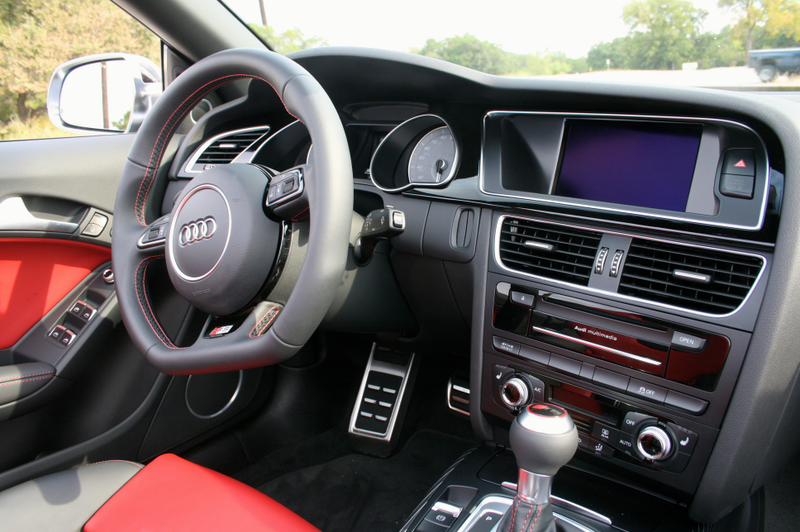 Illustration for article titled 2015 Audi S5 Cabriolet: The Jalopnik Review